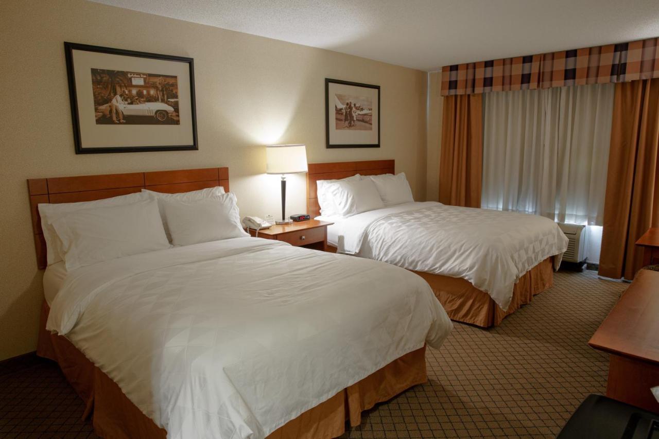 Holiday Inn Battle Creek By Ihg Exterior photo
